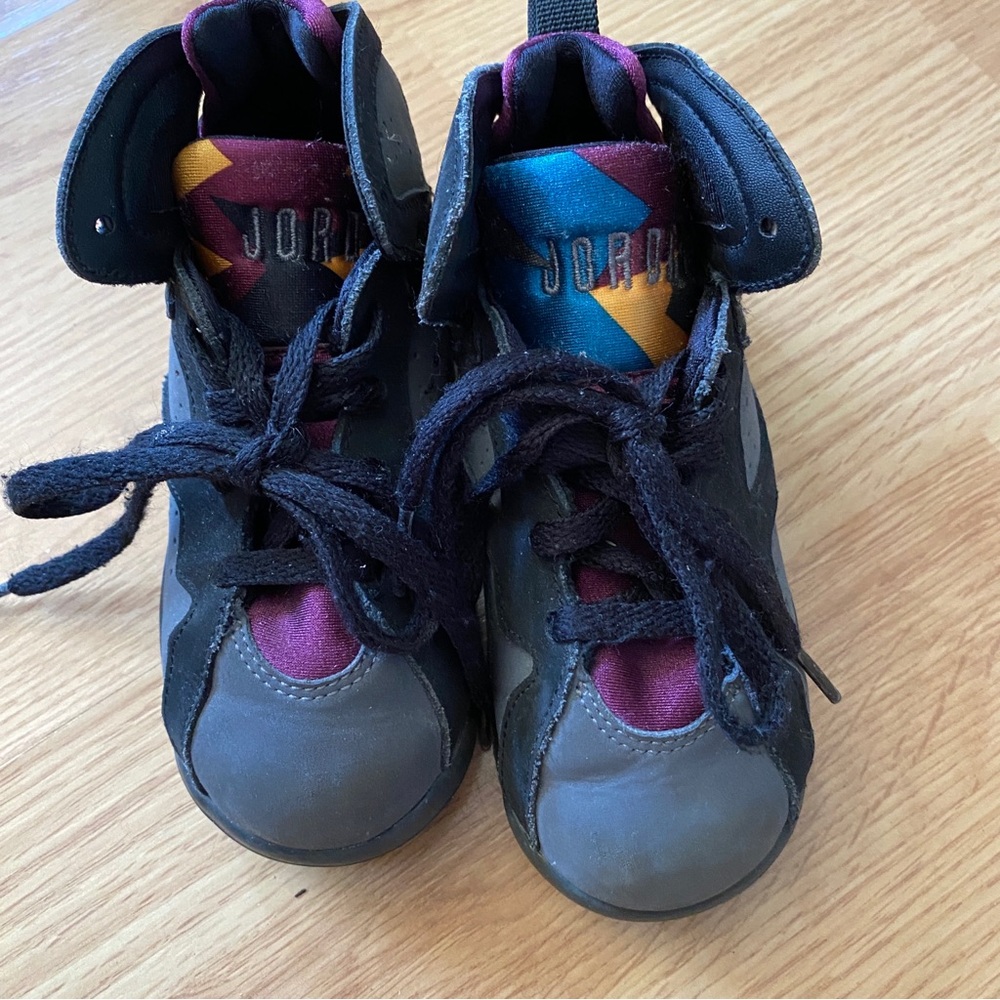 Nike Jordan True Flight Sneakers EUC